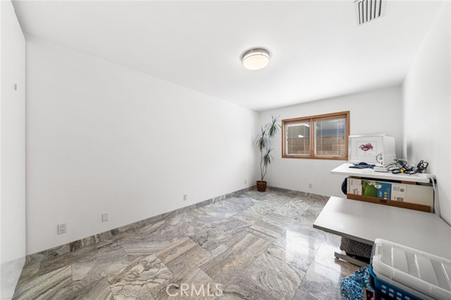 MLS #OC25238460 image #30