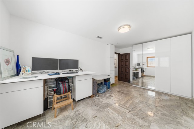 MLS #OC25238460 image #31