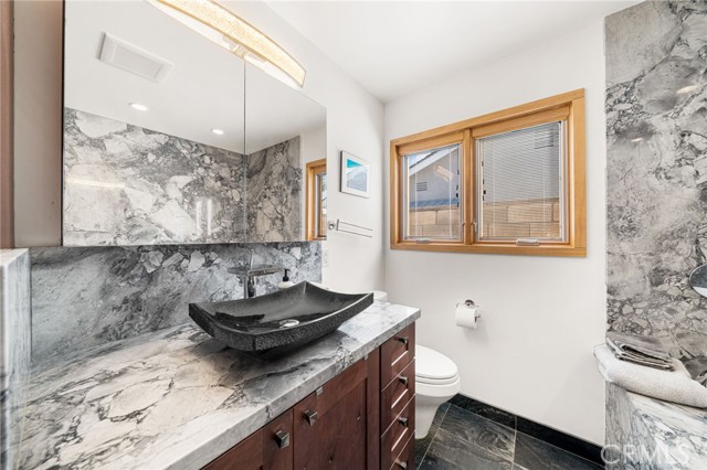 MLS #OC25238460 image #34