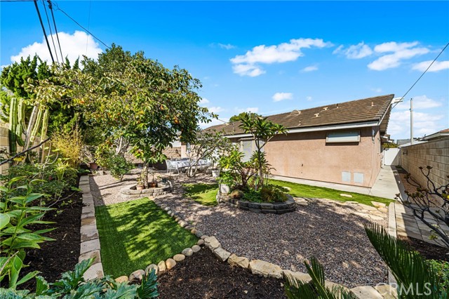 MLS #OC25238460 image #43