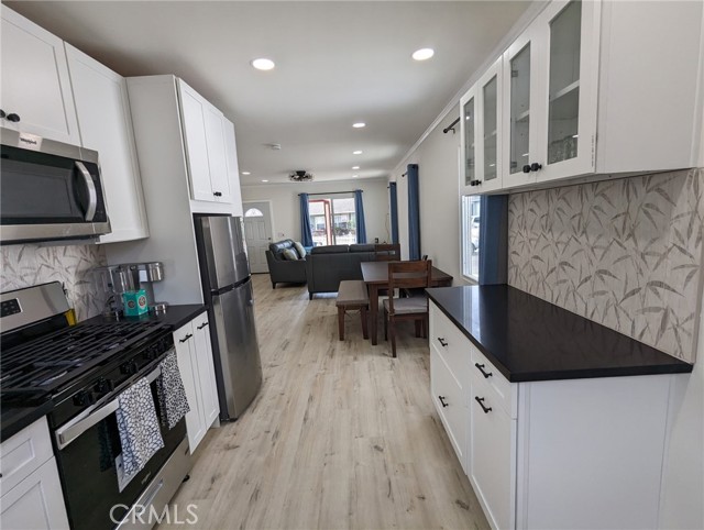 MLS #OC25238472 image #5