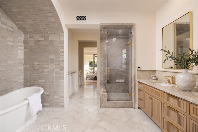 MLS #OC25238497 image #11