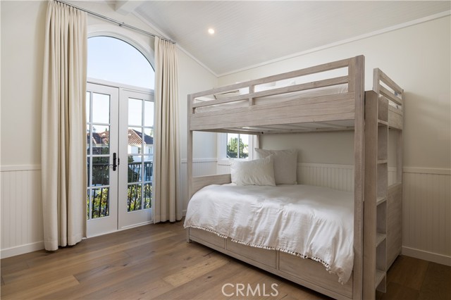 MLS #OC25238497 image #19