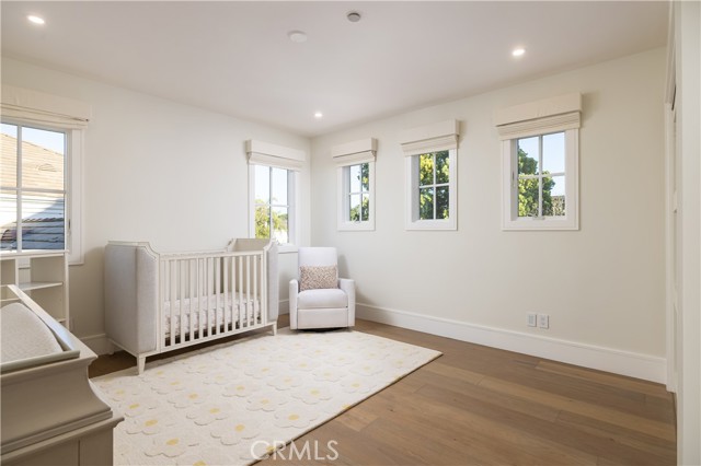 MLS #OC25238497 image #21