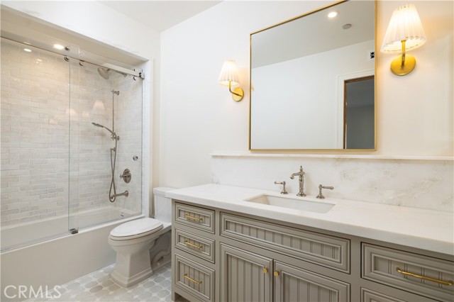 MLS #OC25238497 image #22