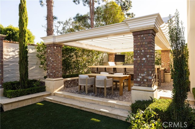 MLS #OC25238497 image #6