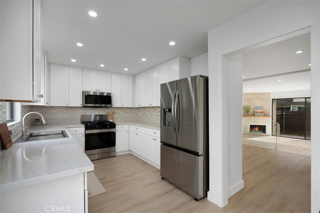 MLS #OC25238523 image #23