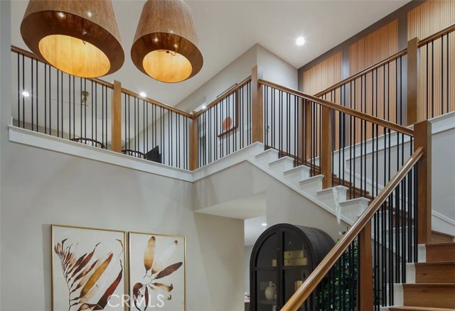 MLS #OC25238540 image #4