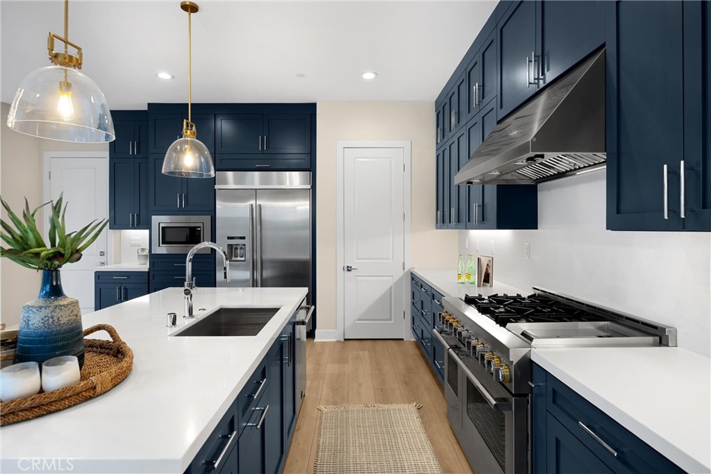 MLS #OC25238543 image #13