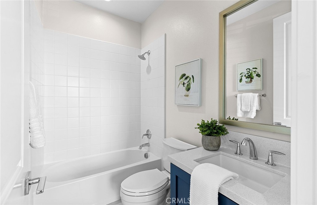 MLS #OC25238543 image #24