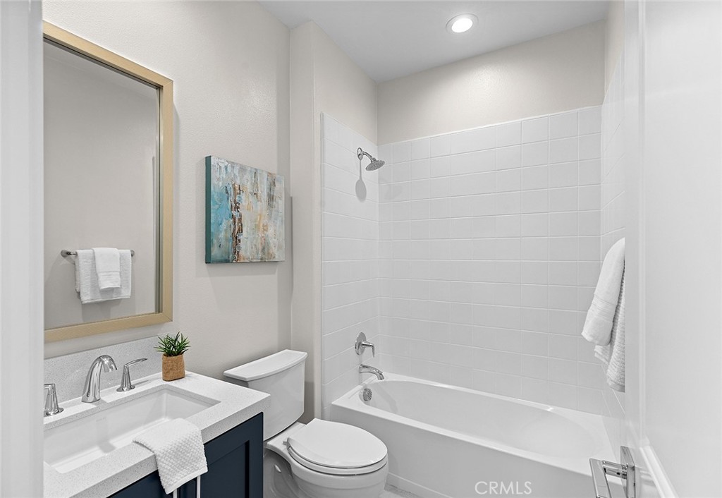 MLS #OC25238543 image #26