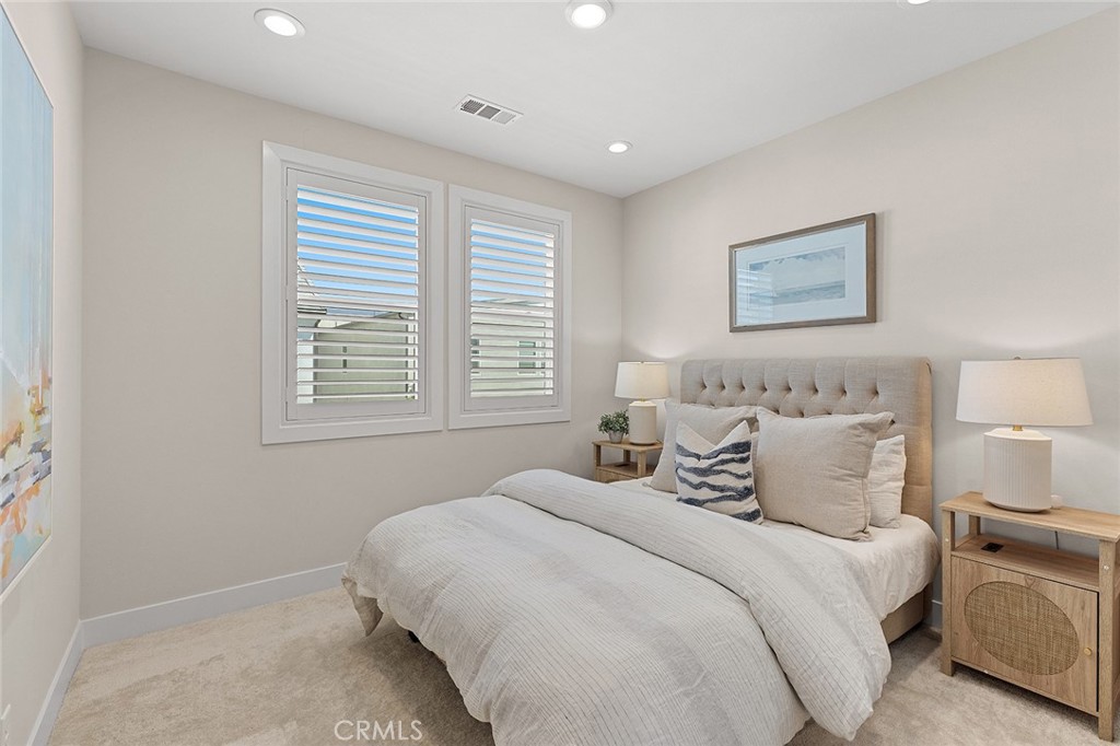 MLS #OC25238543 image #27