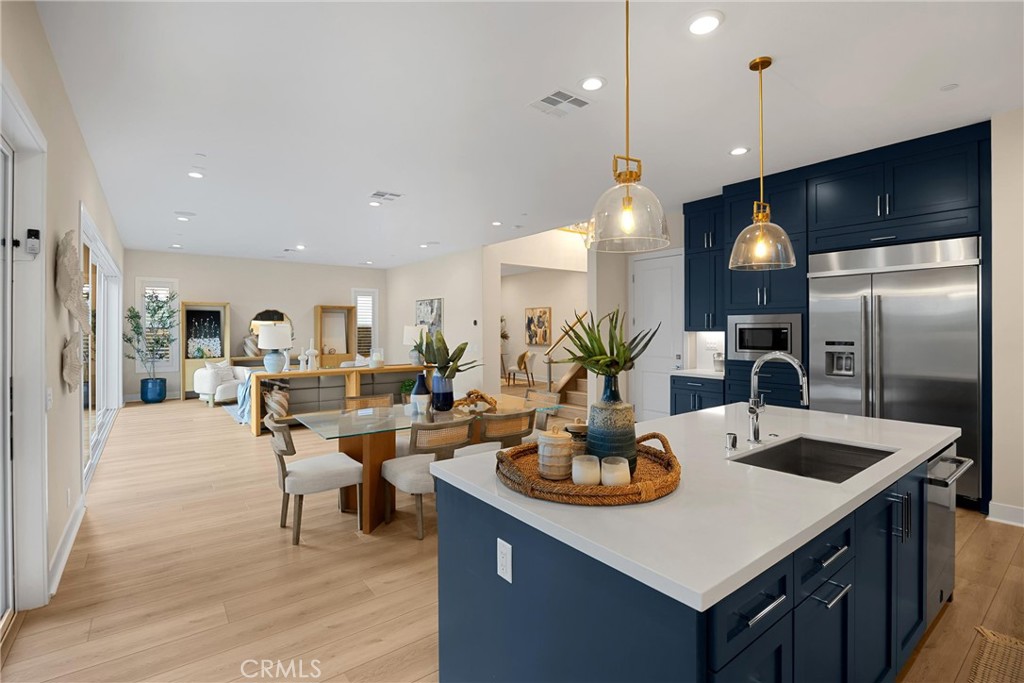 MLS #OC25238543 image #4