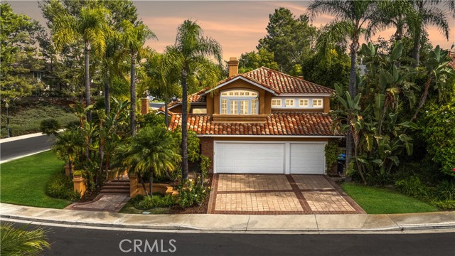 MLS #OC25238554 image #1