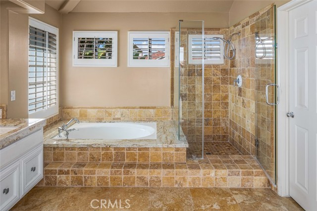 MLS #OC25238554 image #30