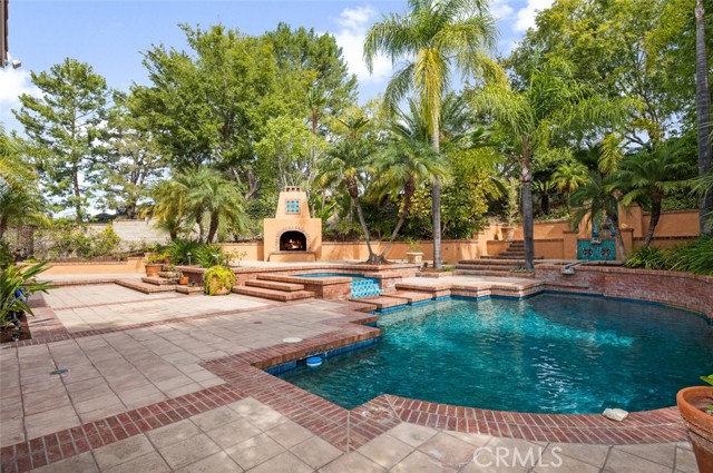 MLS #OC25238554 image #40