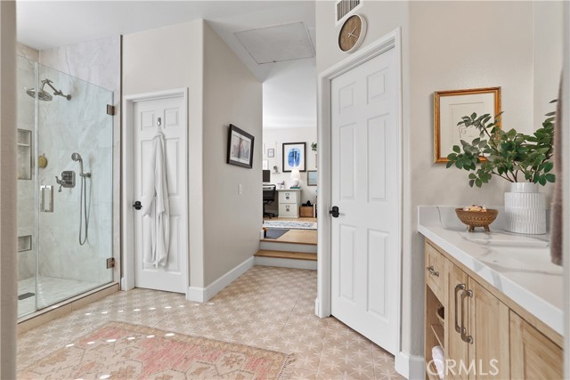 MLS #OC25238609 image #19