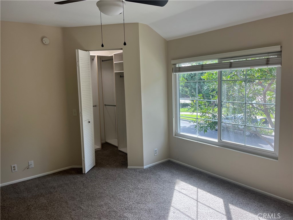 MLS #OC25238659 image #31