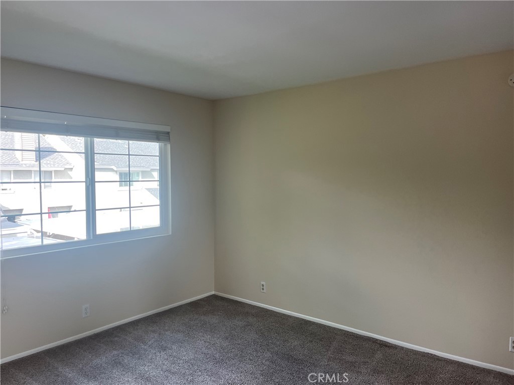 MLS #OC25238659 image #43