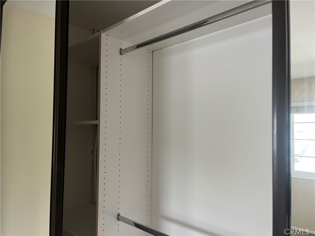 MLS #OC25238659 image #44