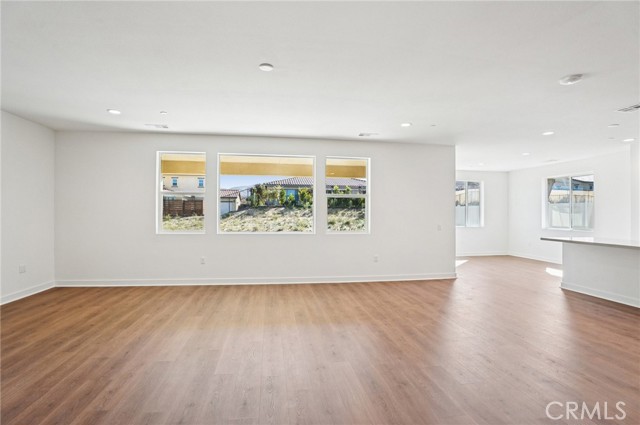 MLS #OC25238751 image #1