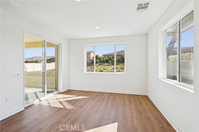 MLS #OC25238751 image #6