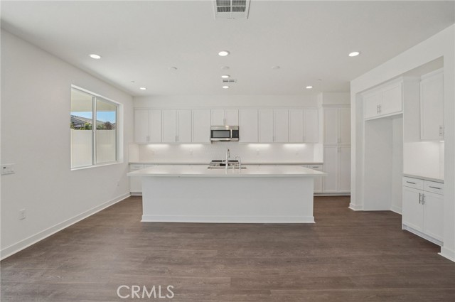 MLS #OC25238795 image #2