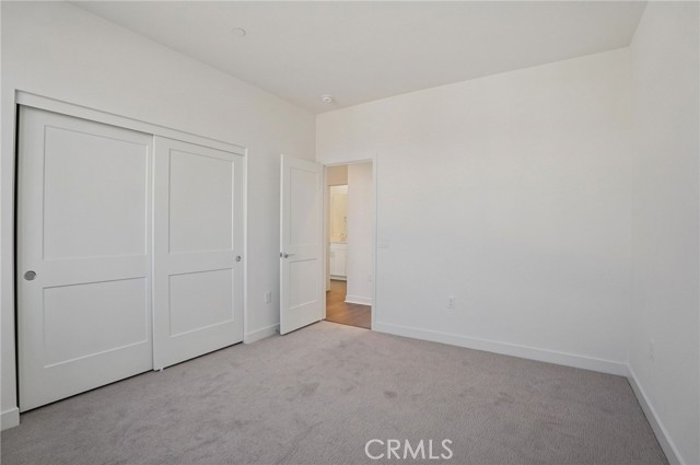 MLS #OC25238795 image #6