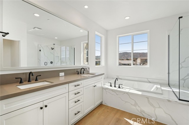 MLS #OC25238804 image #6