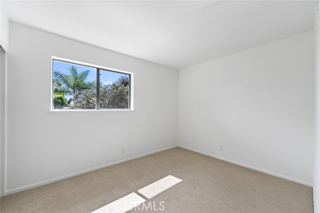 MLS #OC25238917 image #17