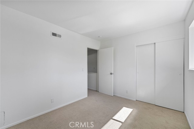 MLS #OC25238917 image #19