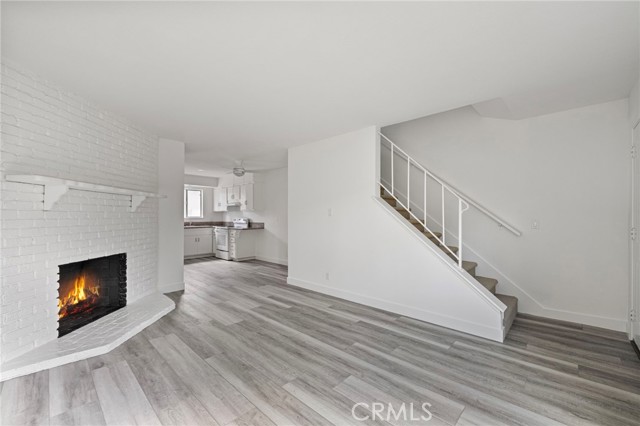 MLS #OC25238917 image #4