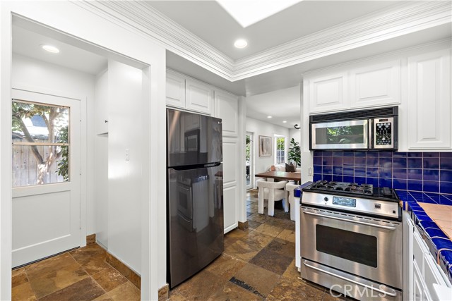 MLS #OC25238965 image #14