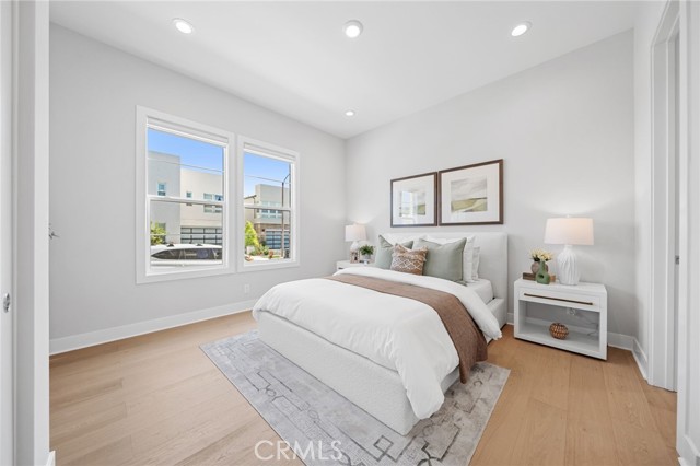 MLS #OC25239001 image #11