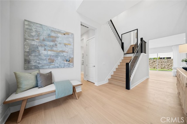 MLS #OC25239001 image #5