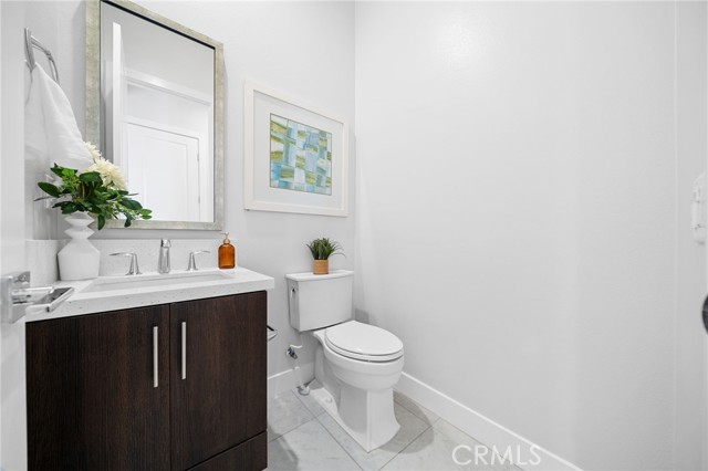 MLS #OC25239001 image #6