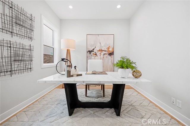 MLS #OC25239001 image #9