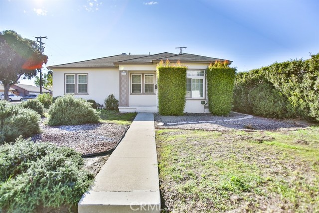 MLS #OC25239053 image #0