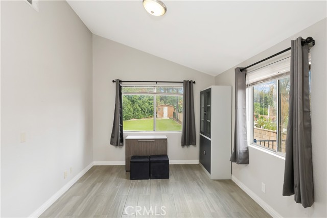 MLS #OC25239074 image #10