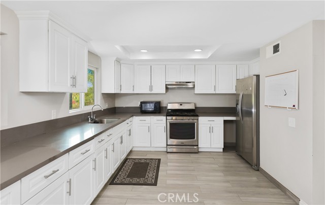 MLS #OC25239074 image #14