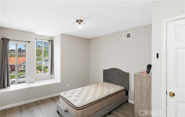 MLS #OC25239074 image #29