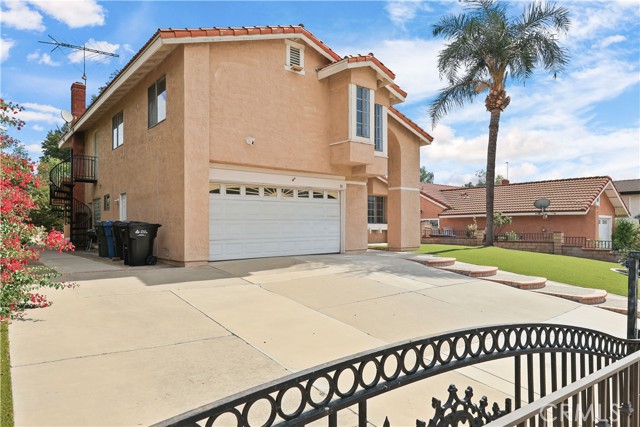 MLS #OC25239074 image #3