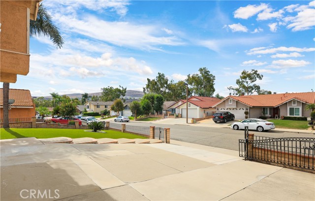 MLS #OC25239074 image #4