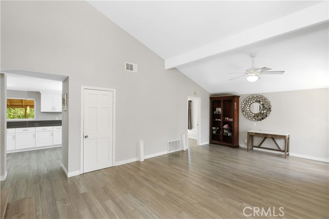 MLS #OC25239074 image #7