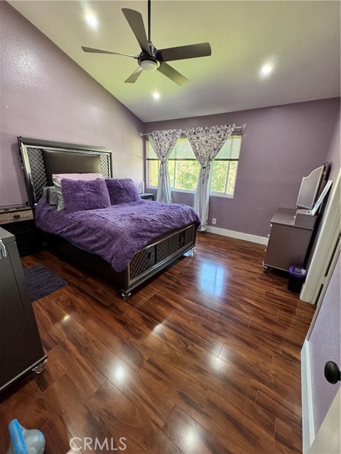 MLS #OC25239093 image #18