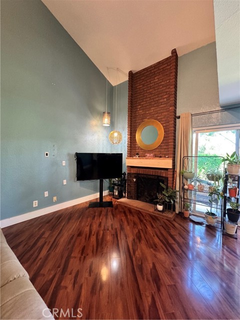 MLS #OC25239093 image #4