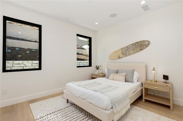 MLS #OC25239145 image #36