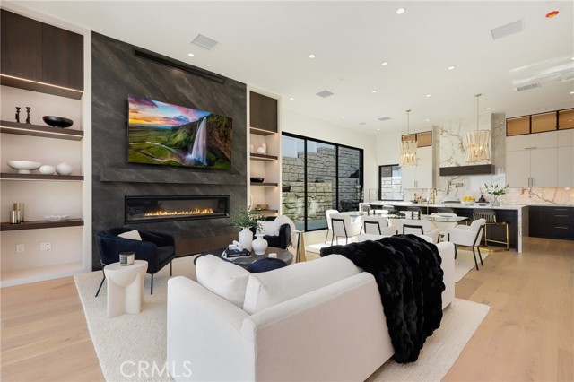 MLS #OC25239145 image #5