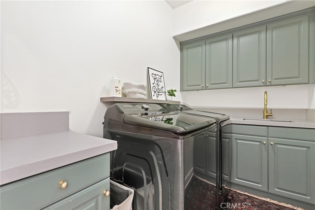 MLS #OC25239186 image #15