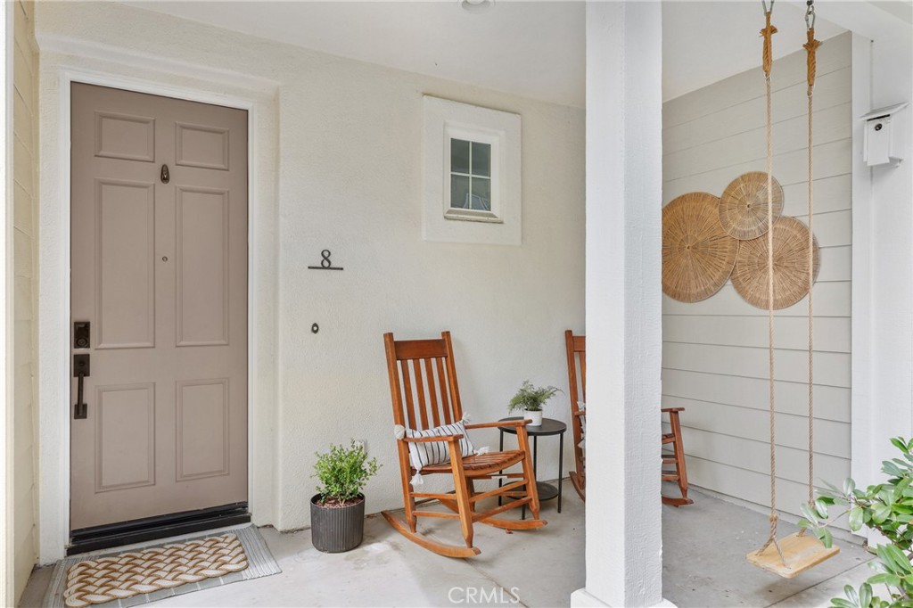 MLS #OC25239186 image #2